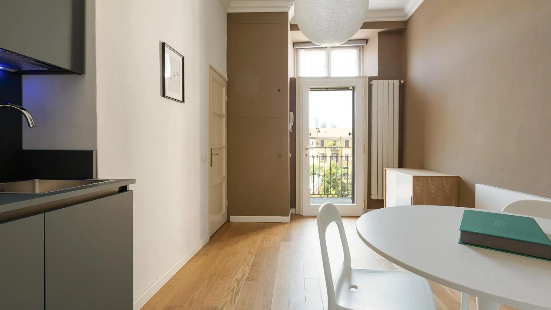 Brera Apartments In Moscova Mailand
