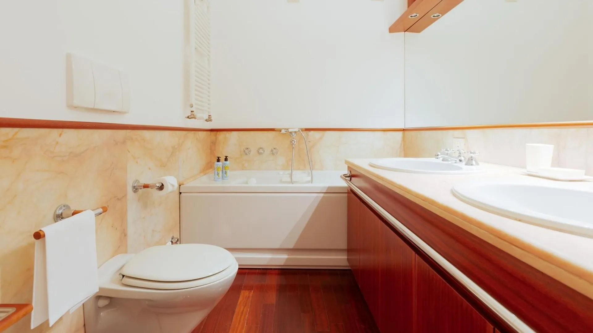 Brera Apartments In Moscova Mailand