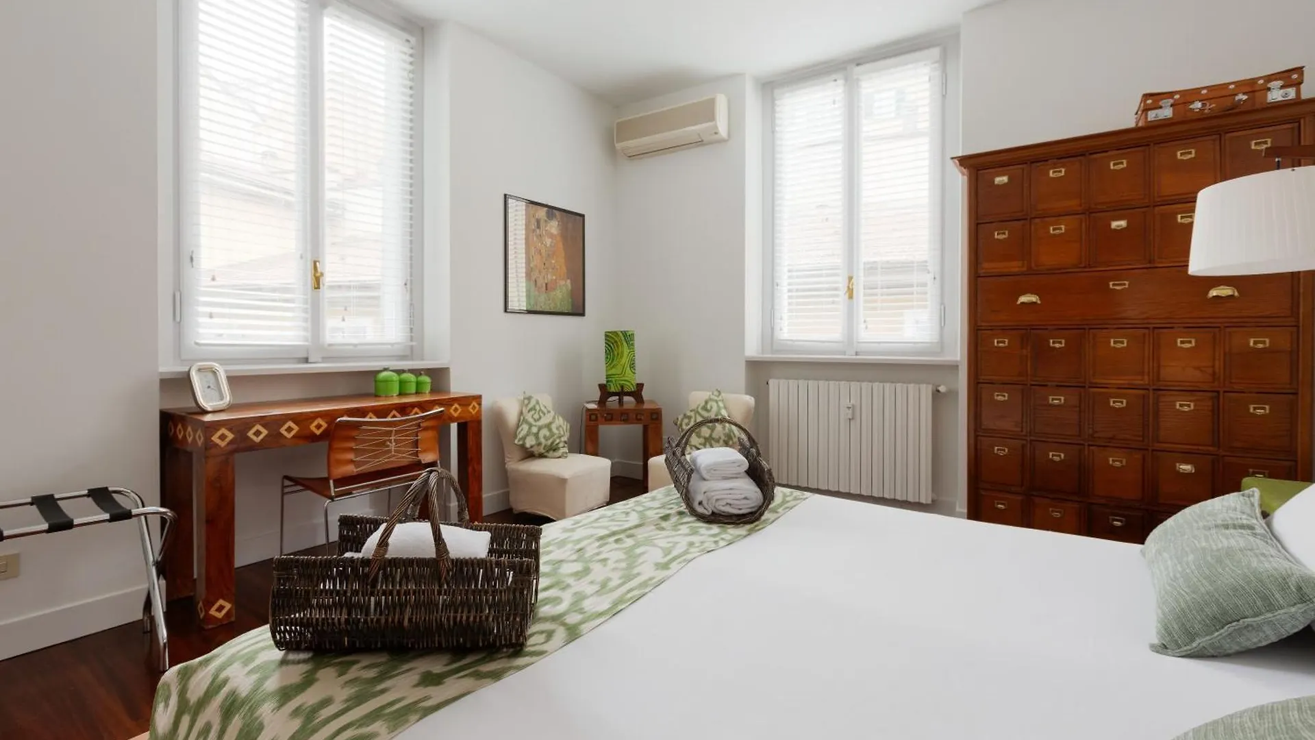 Brera Apartments In Moscova Milano