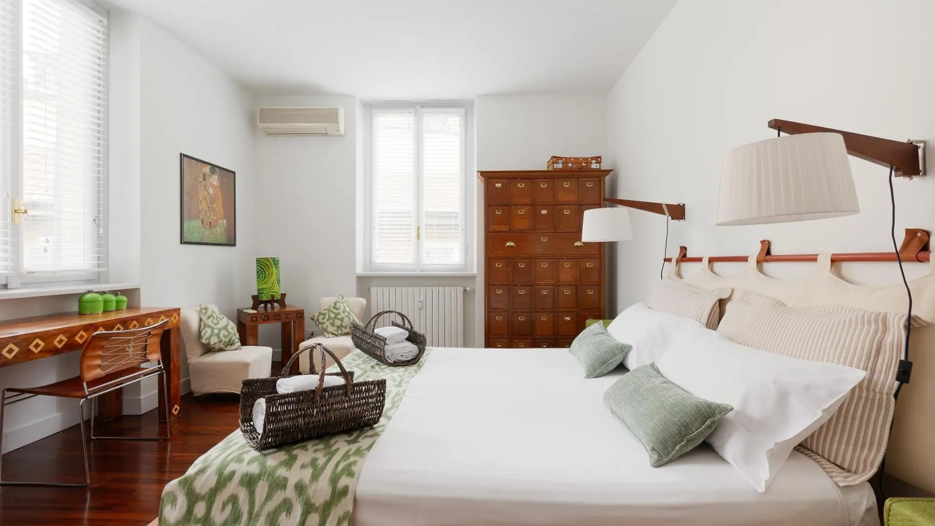 Brera Apartments In Moscova Milan Italy